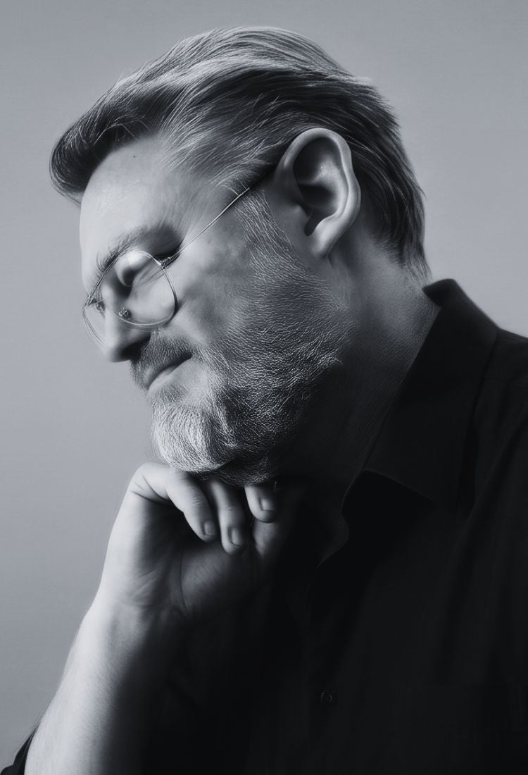 JFK Løvlien noir portrait — news and articles page.